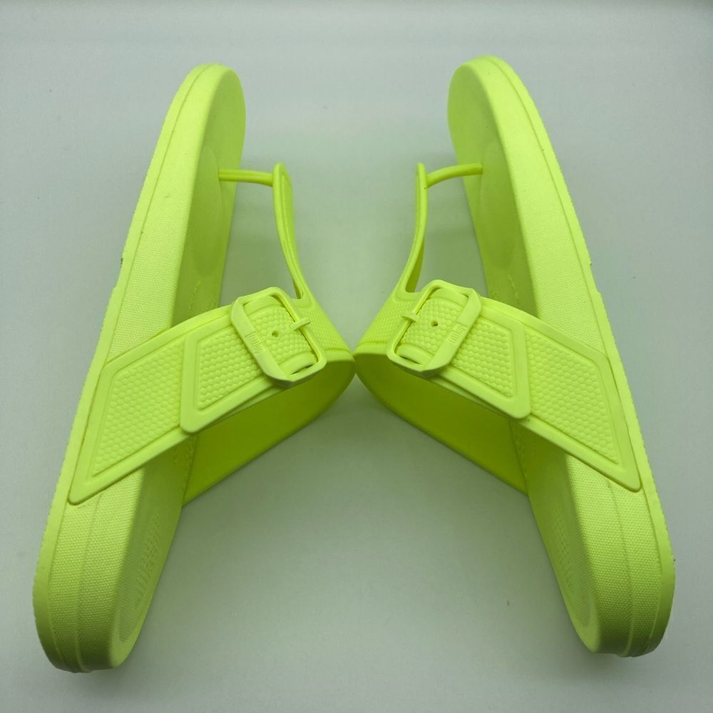 NWT FitFlop Women’s Electric Yellow Sandals Size 9/41 - Picture 7 of 9